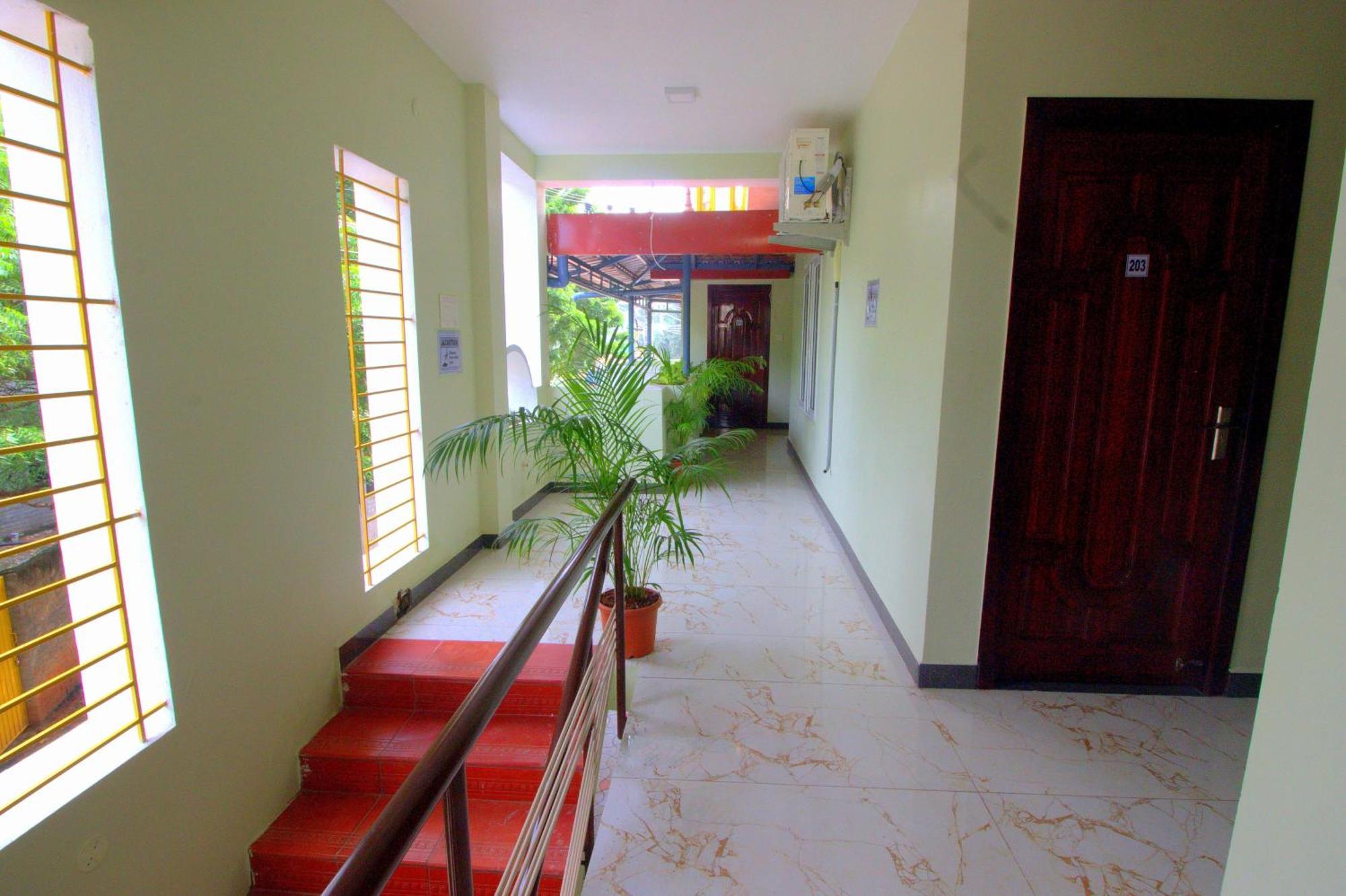 Serenity Sands Beach Resort Puducherry Exterior foto